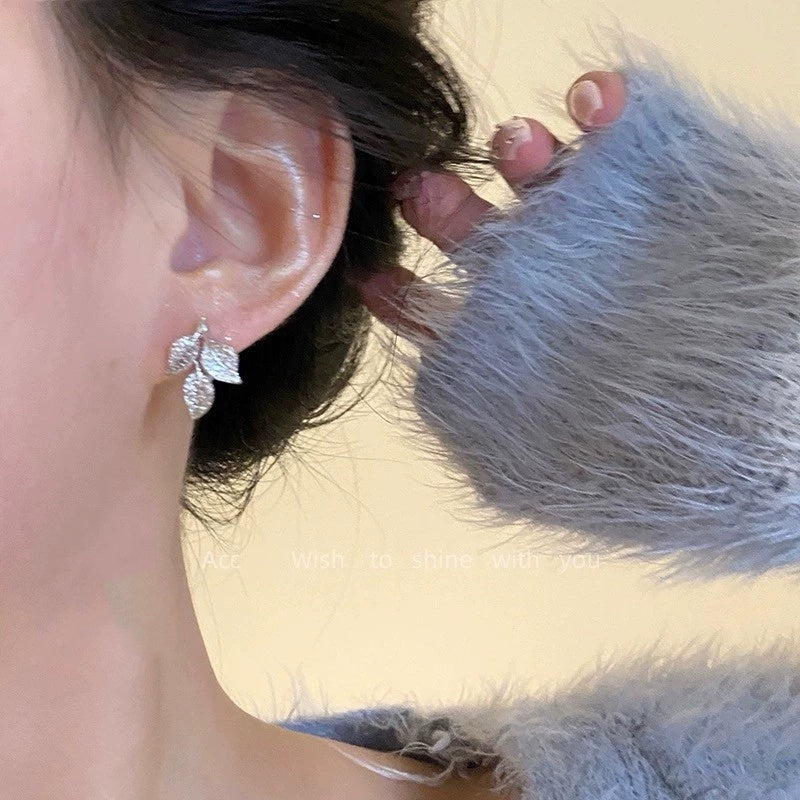 Earrings Elegant And High-end